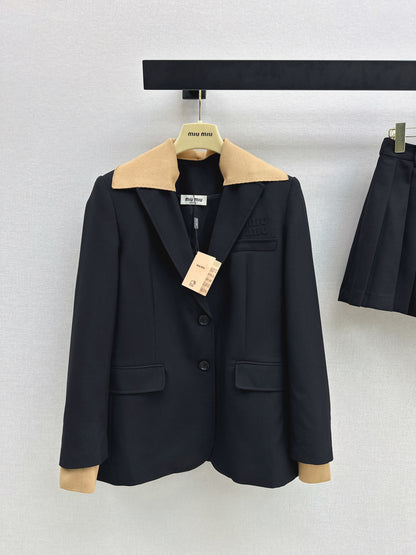 Knitted Collar Blazer/Pleated Skirt