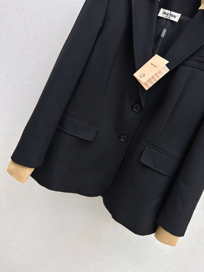 Knitted Collar Blazer/Pleated Skirt