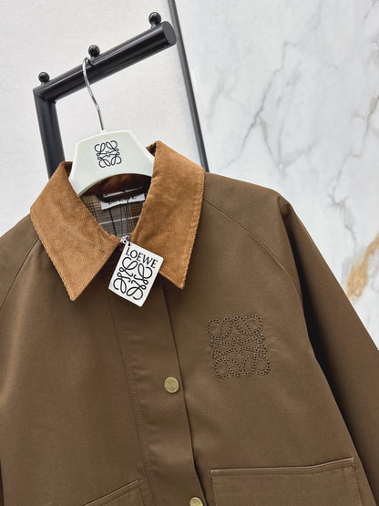 Short trench coat