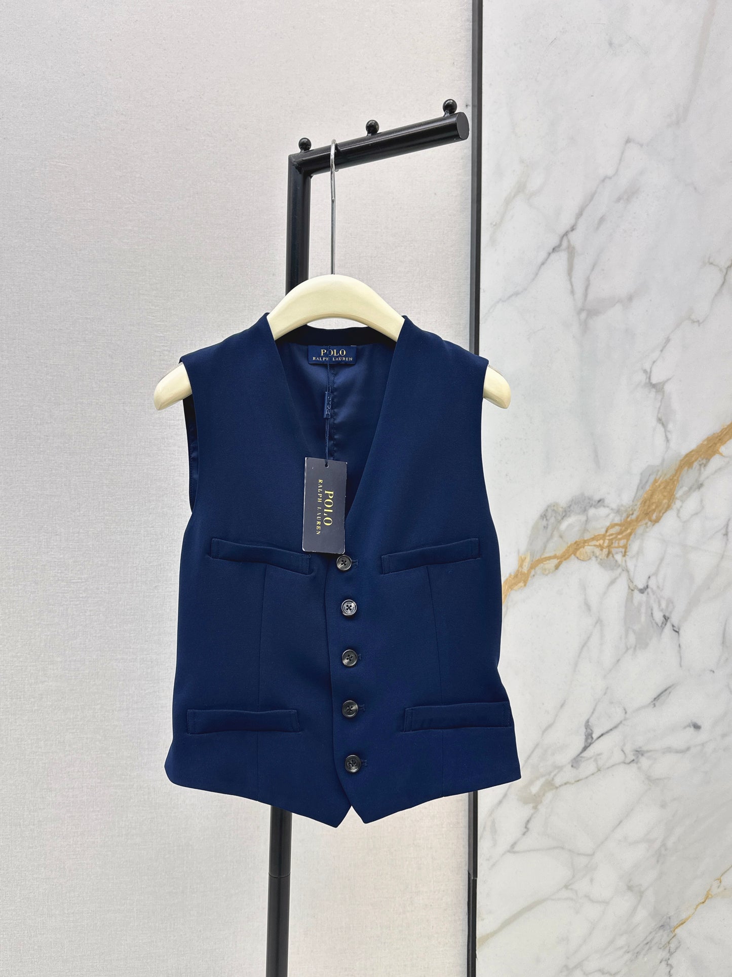 Vest in vintage style