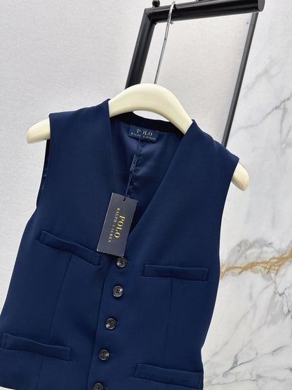 Vest in vintage style