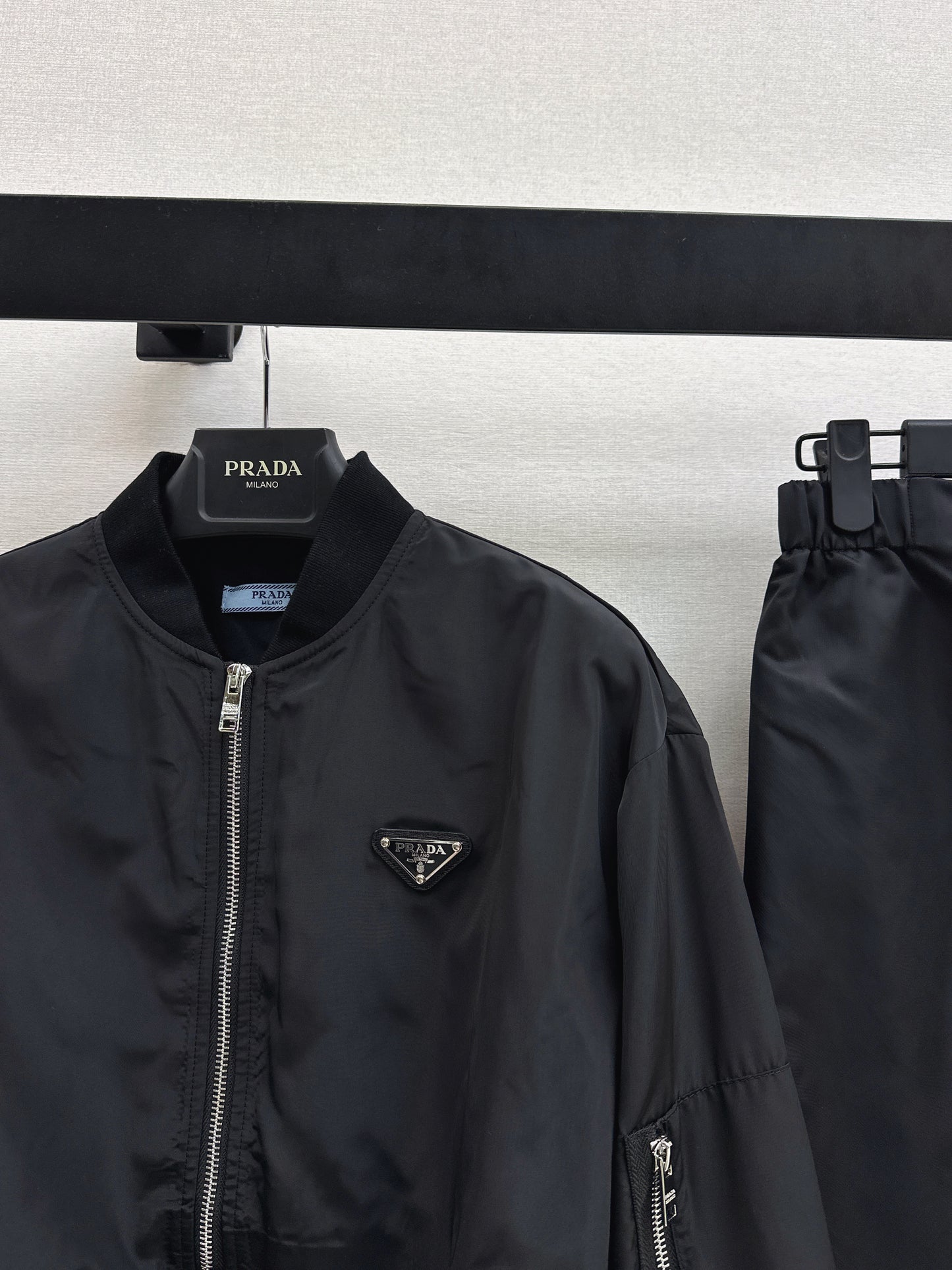 Stand-up collar nylon jacket + zip-up skirt
