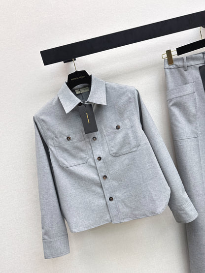 Short-sleeved shirt/trousers