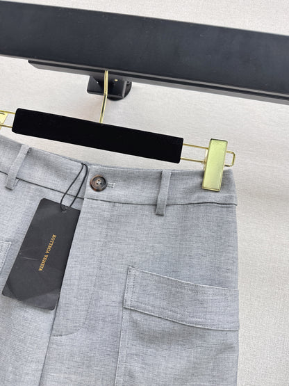 Short-sleeved shirt/trousers