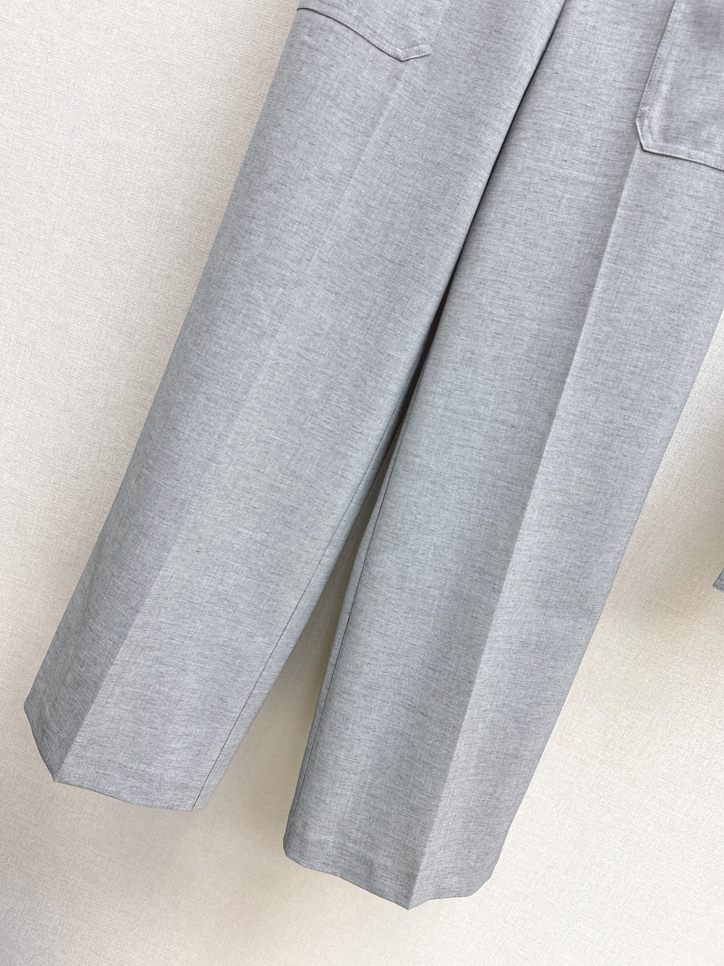 Short-sleeved shirt/trousers