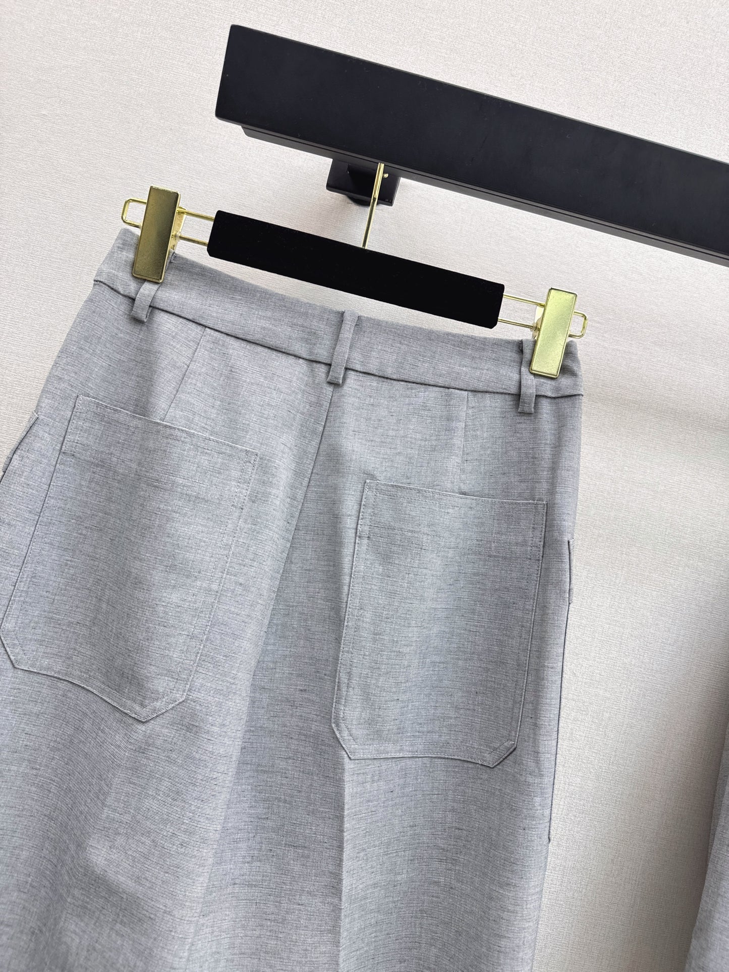 Short-sleeved shirt/trousers