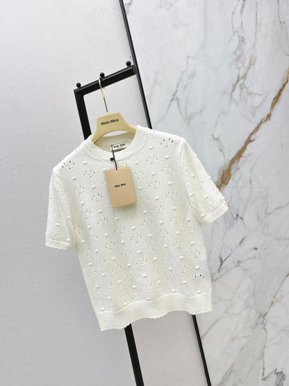 Openwork crochet T-shirt