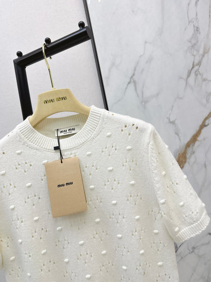 Openwork crochet T-shirt