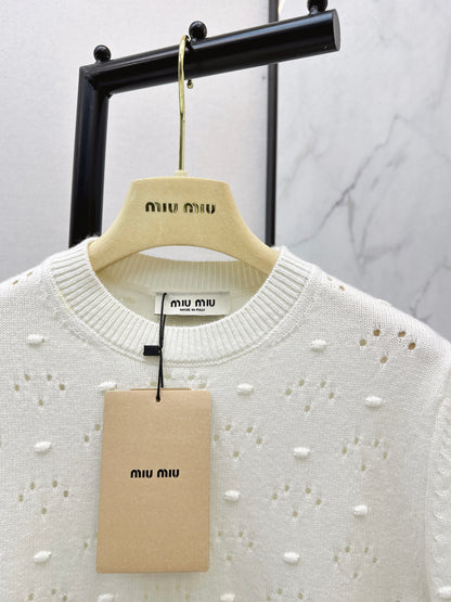 Openwork crochet T-shirt