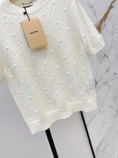 Openwork crochet T-shirt