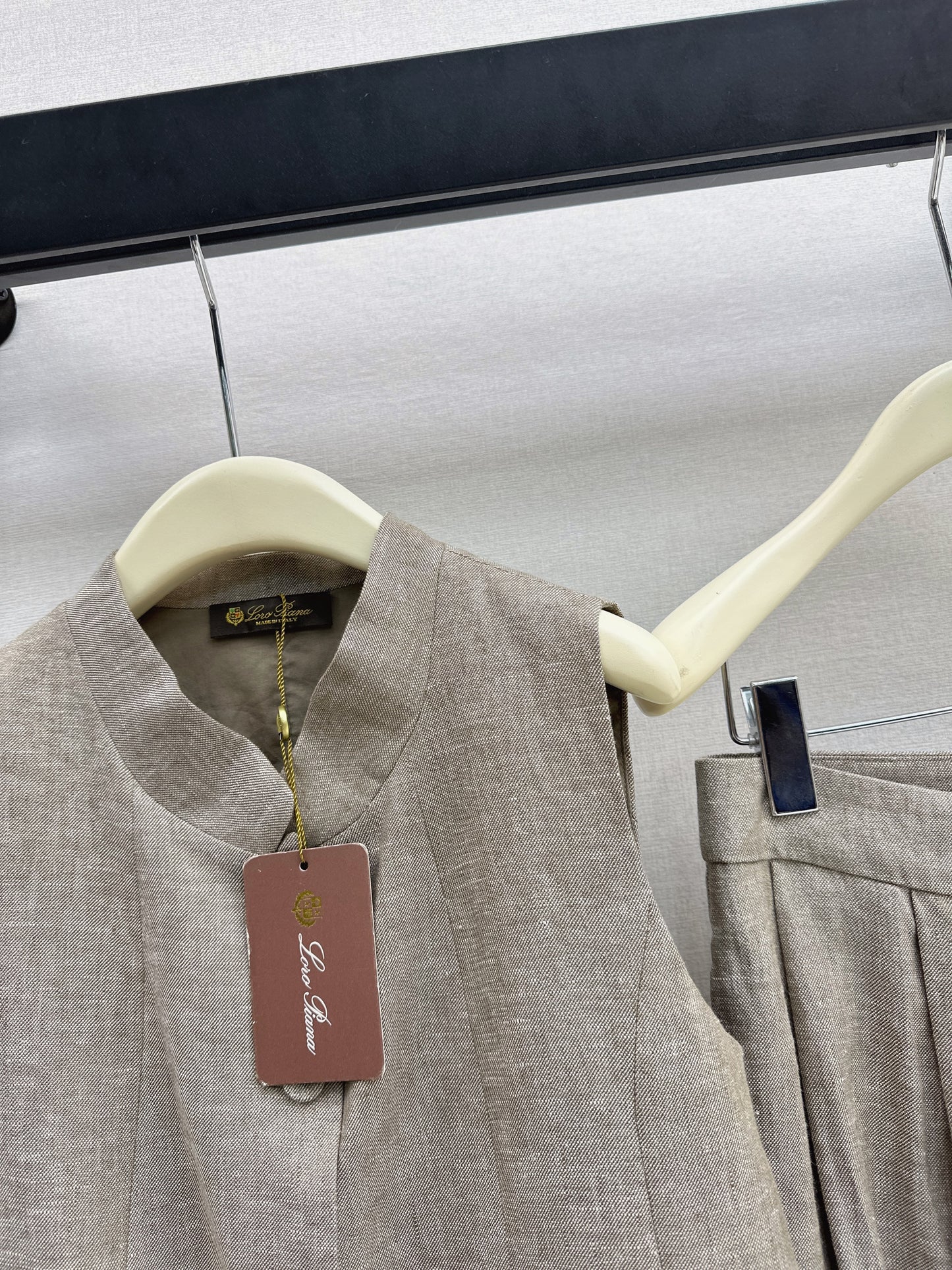 Minimalist Old-Money Style Suit