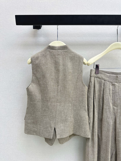 Minimalist Old-Money Style Suit