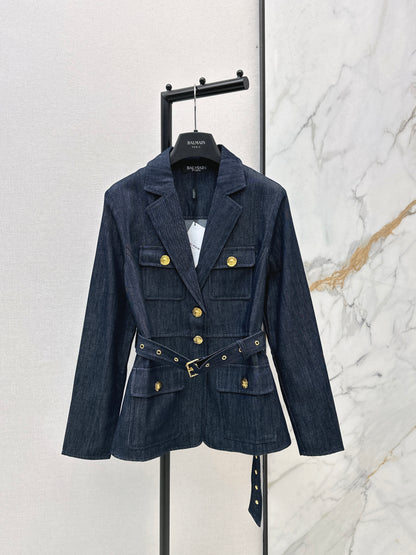 Four-pocket denim jacket