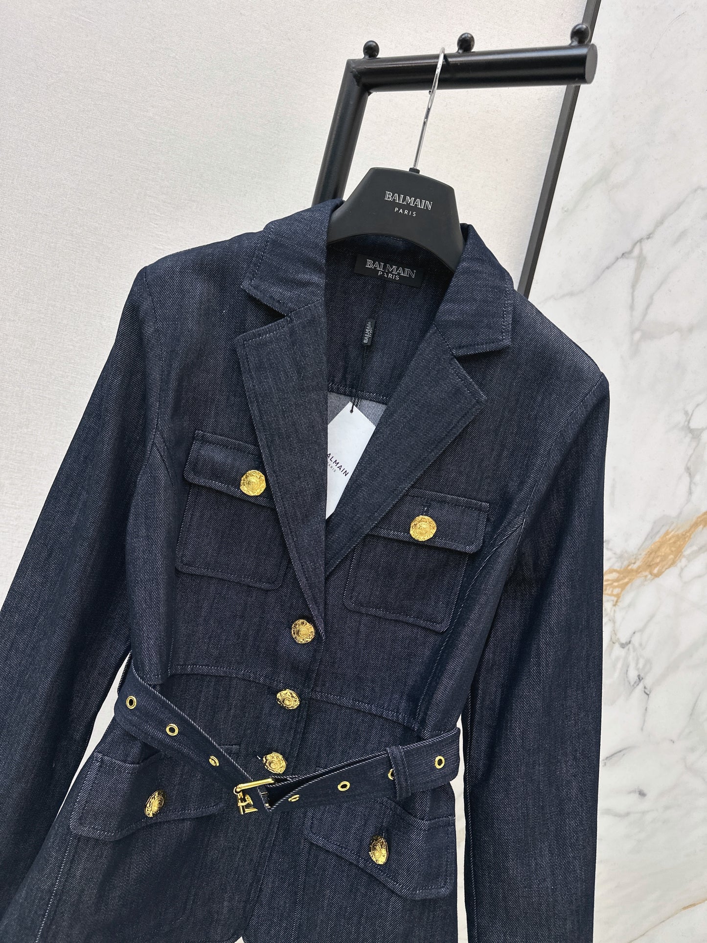 Four-pocket denim jacket