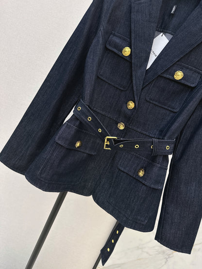 Four-pocket denim jacket
