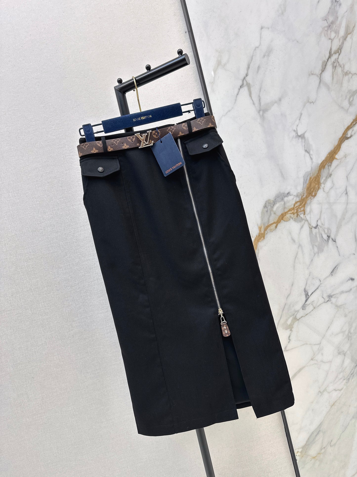 Side zipper midi skirt