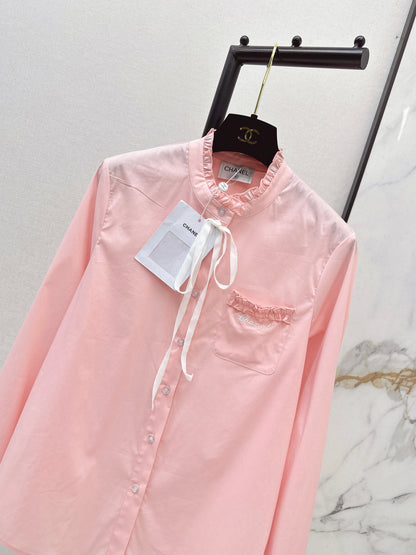 Ribbon and bow embellishment shirt