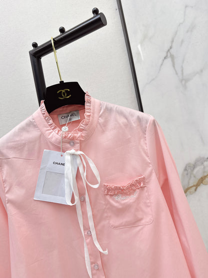Ribbon and bow embellishment shirt