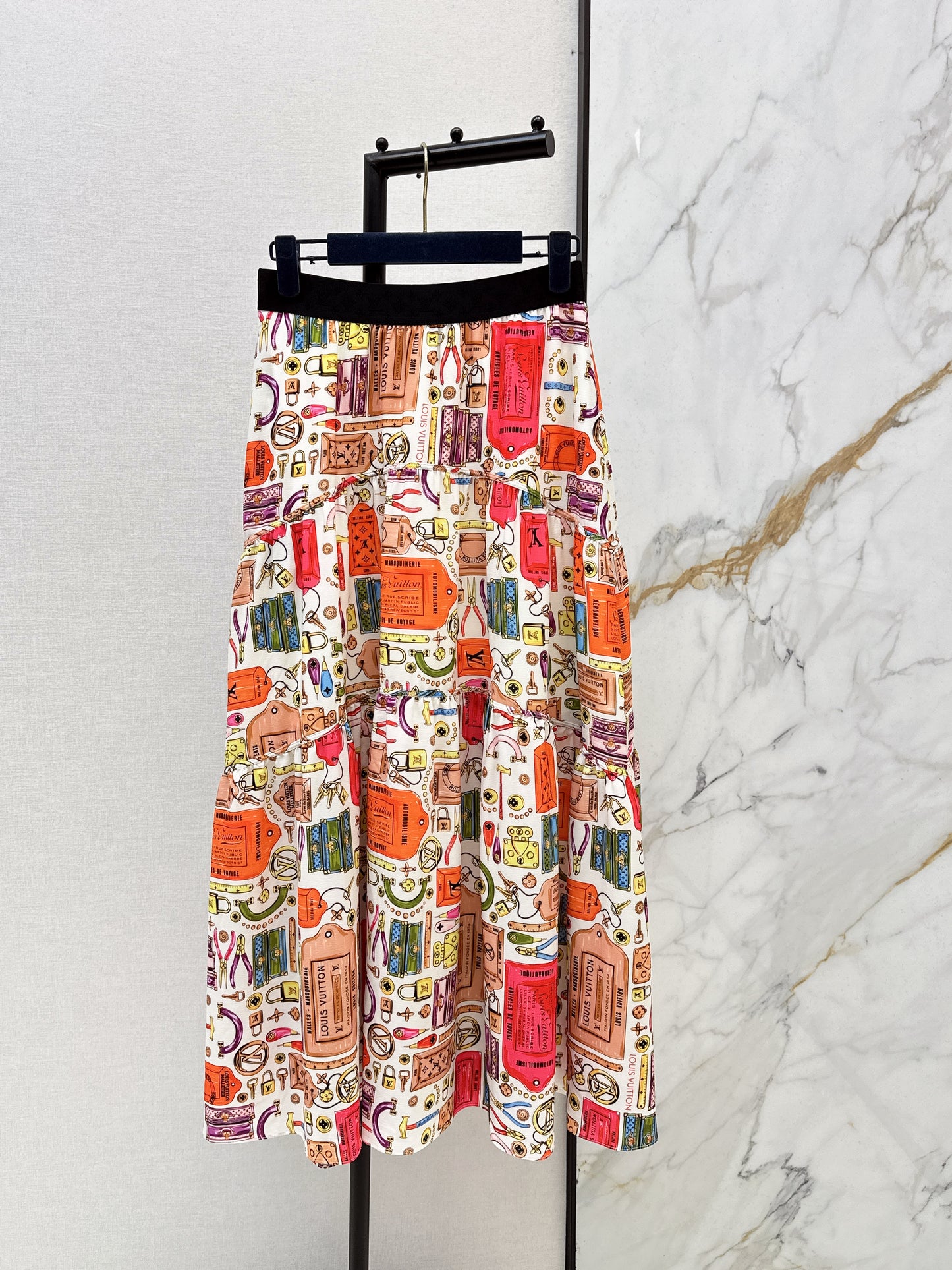 Printed Elastic Waist Midi Skirt