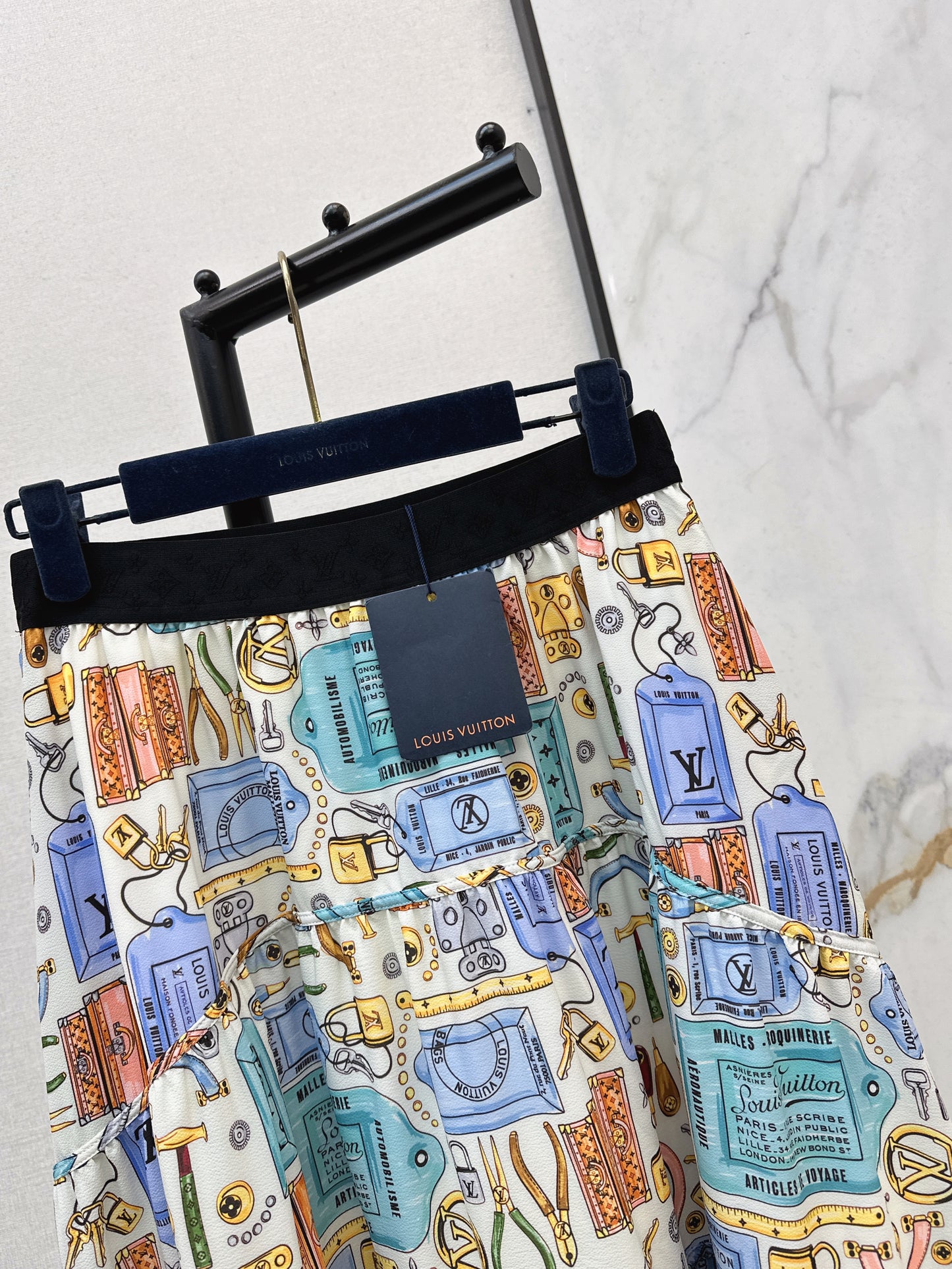 Printed Elastic Waist Midi Skirt