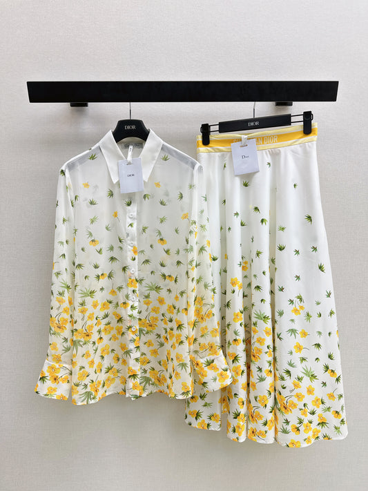 Loose-fitting shirt / skirt