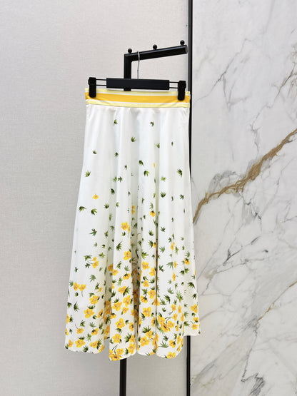 Loose-fitting shirt / skirt