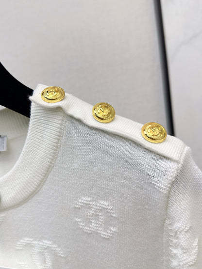 Jacquard Pattern T-Shirt