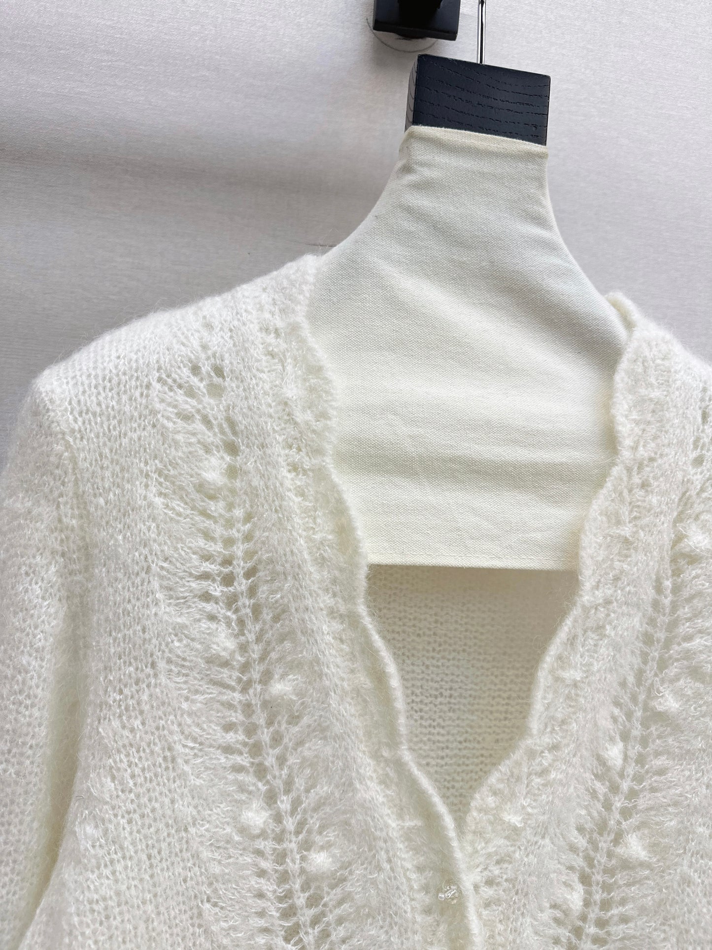 Floral-trimmed cardigan