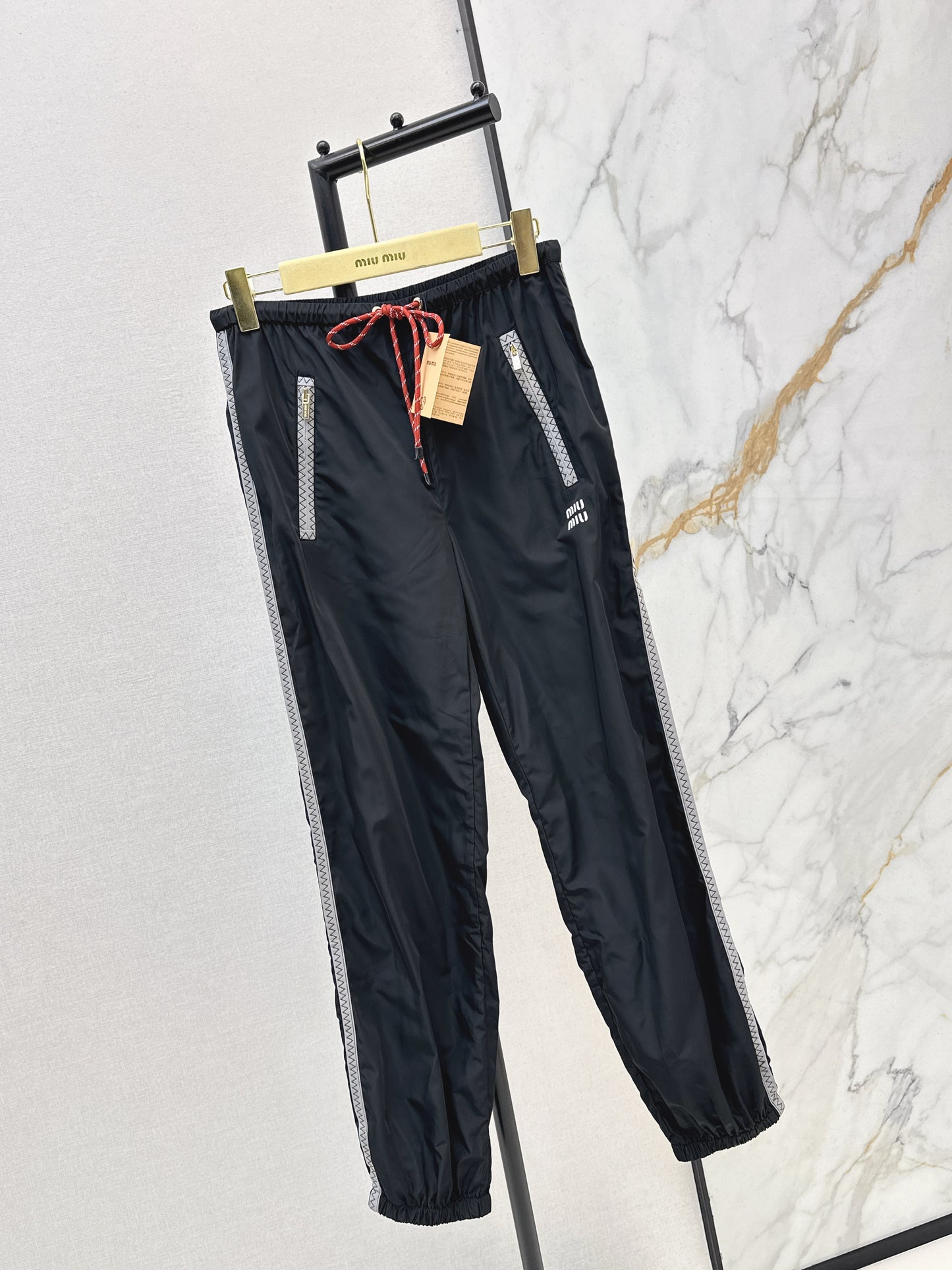 Casual and versatile jogger pants