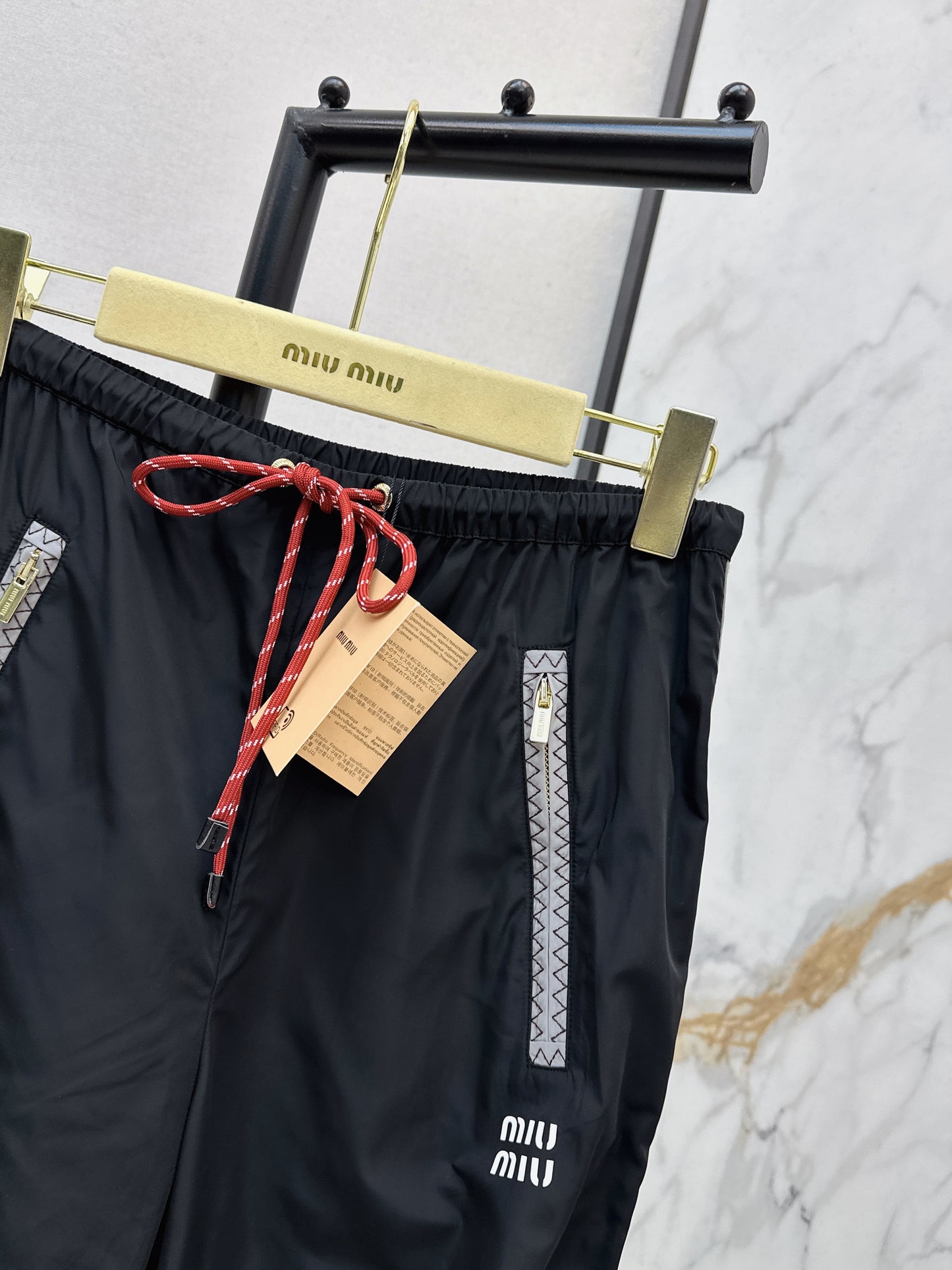 Casual and versatile jogger pants