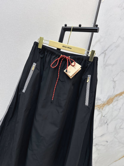 Elastic Waist Midi Skirt