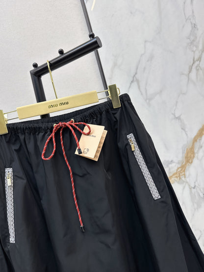 Elastic Waist Midi Skirt