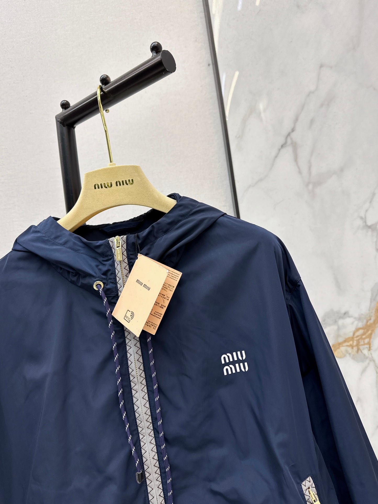 Hooded Jacket