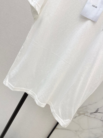White T-shirt