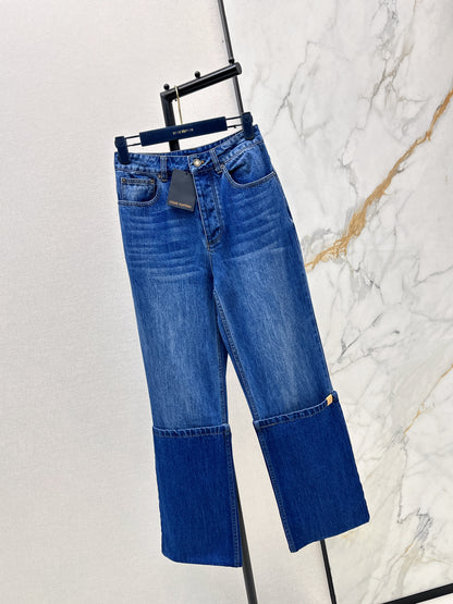 High-top rolled-up denim jeans