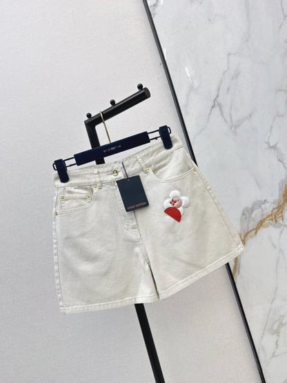 Embroidered denim shorts