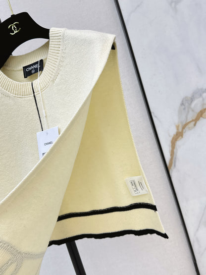 Color-blocked jacquard vest