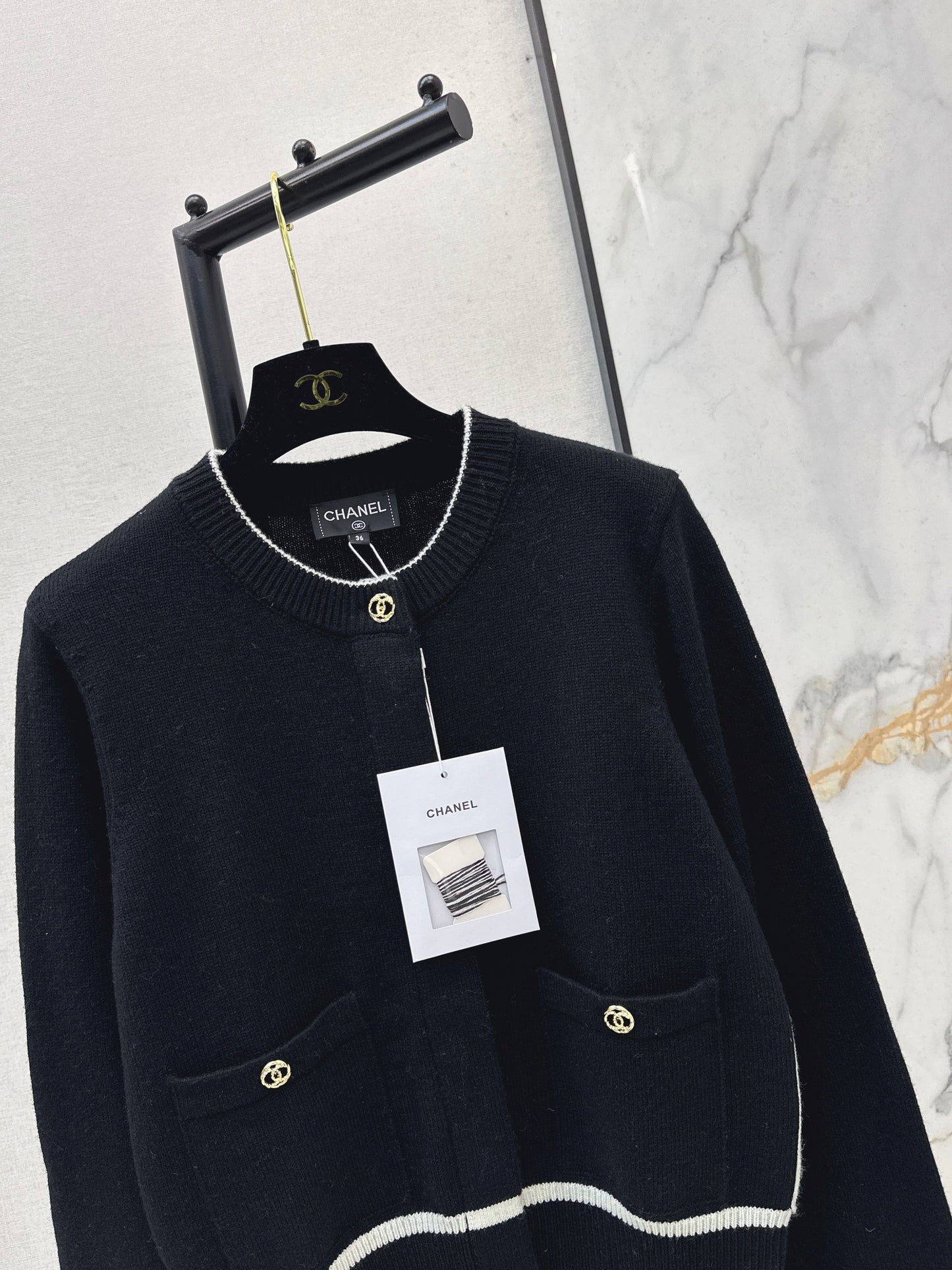 Jacquard Crew Neck Cardigan