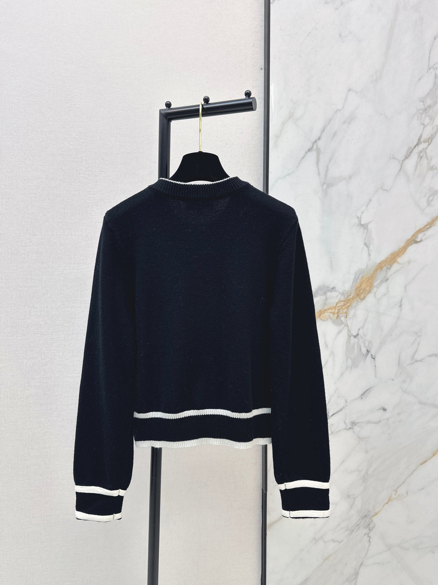 Jacquard Crew Neck Cardigan
