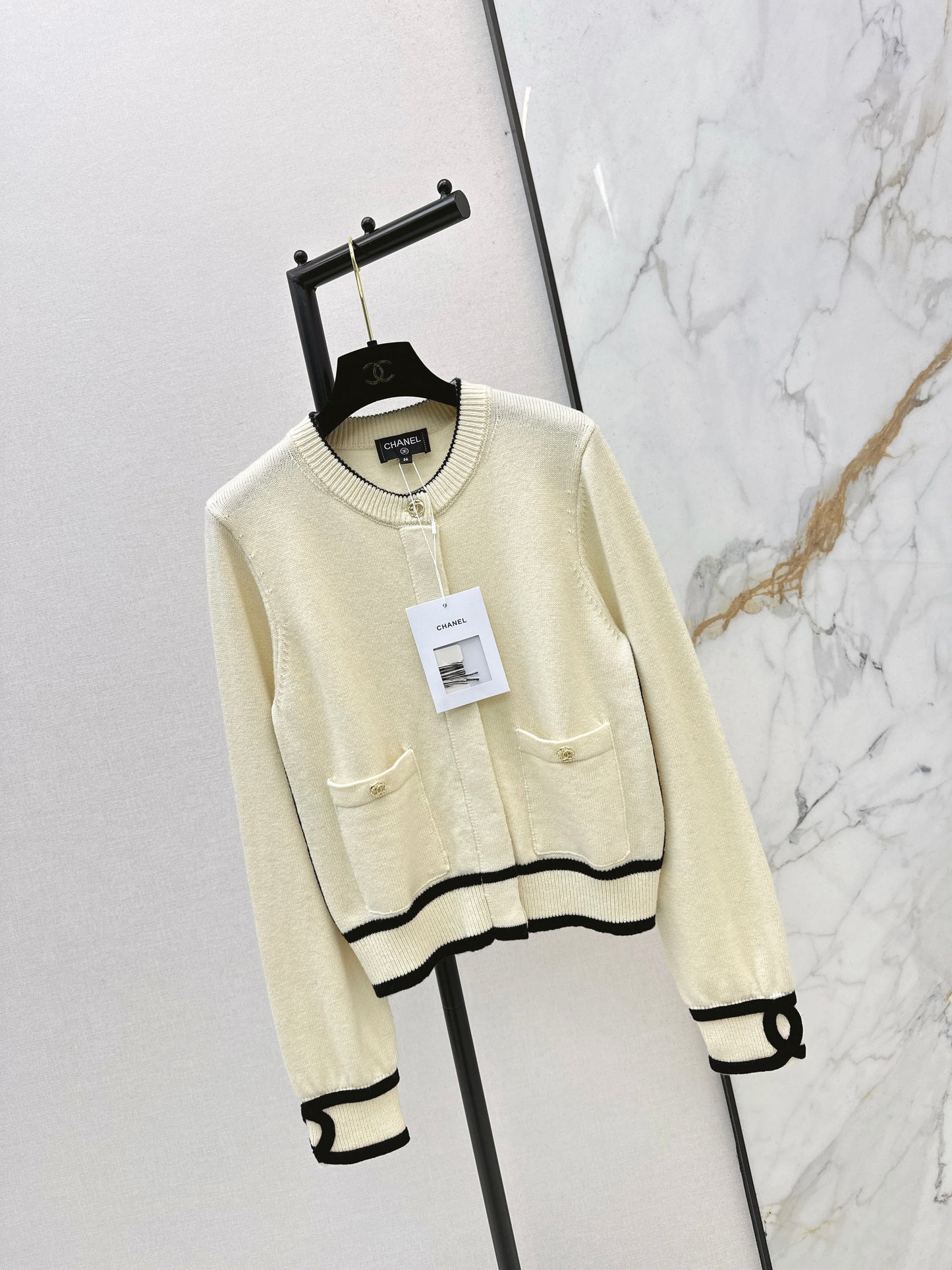 Jacquard Crew Neck Cardigan