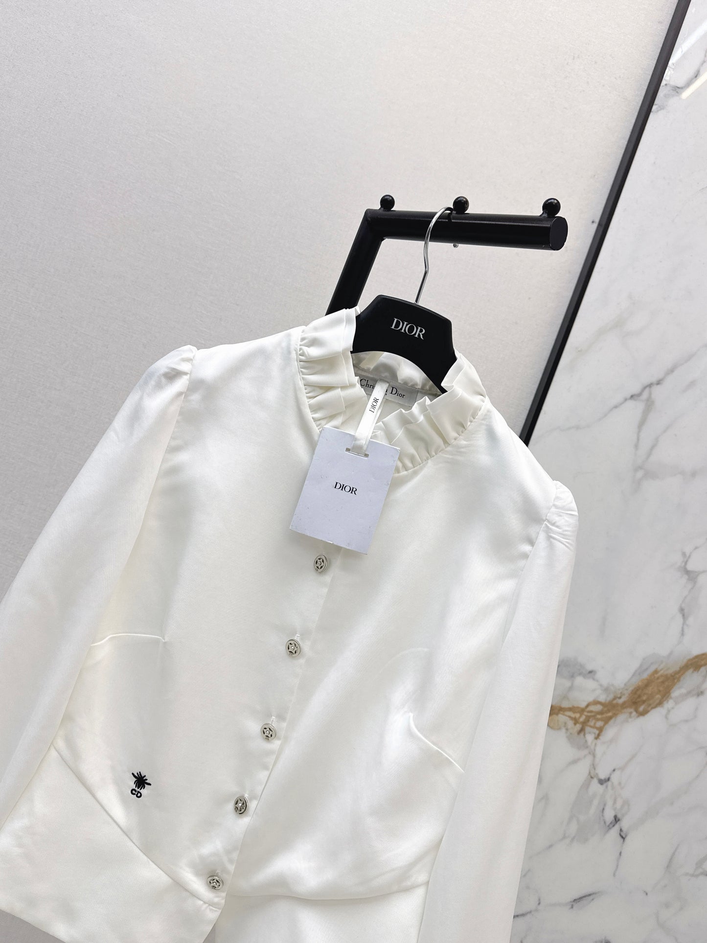 Ruffled trim waist-cinching shirt