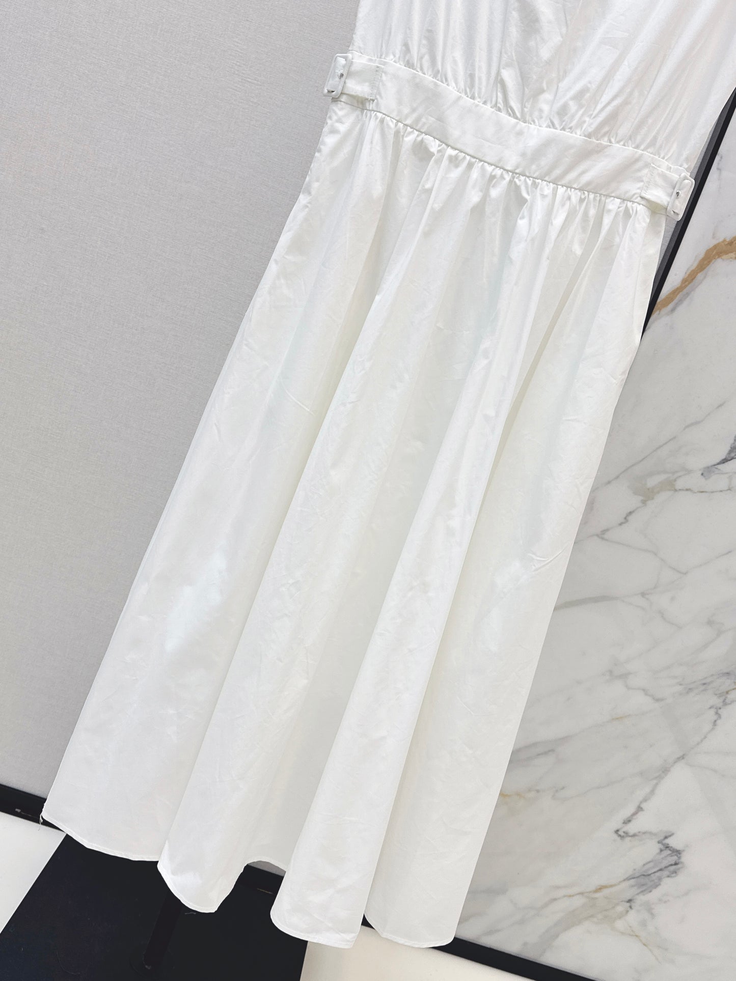 Sleeveless Dress