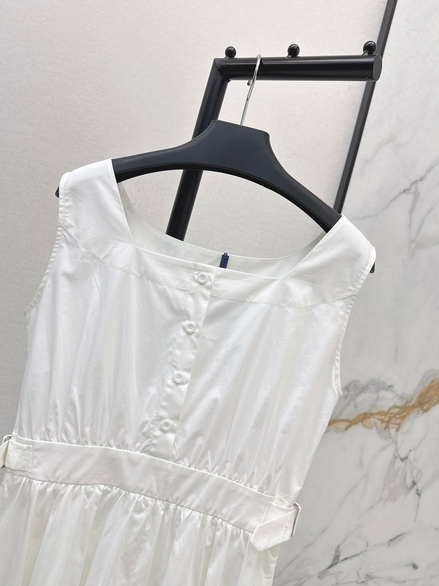 Sleeveless Dress