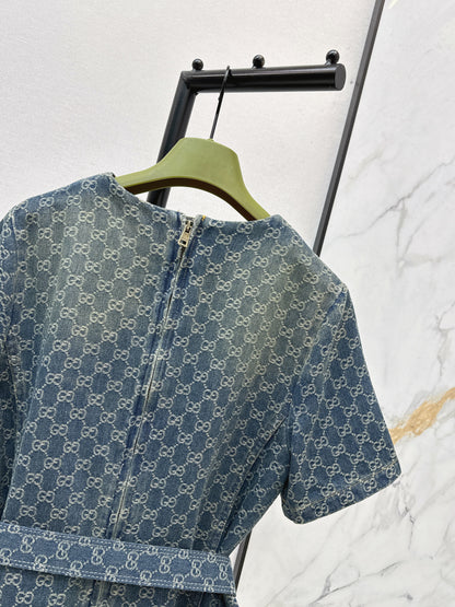 Jacquard short-sleeved dress