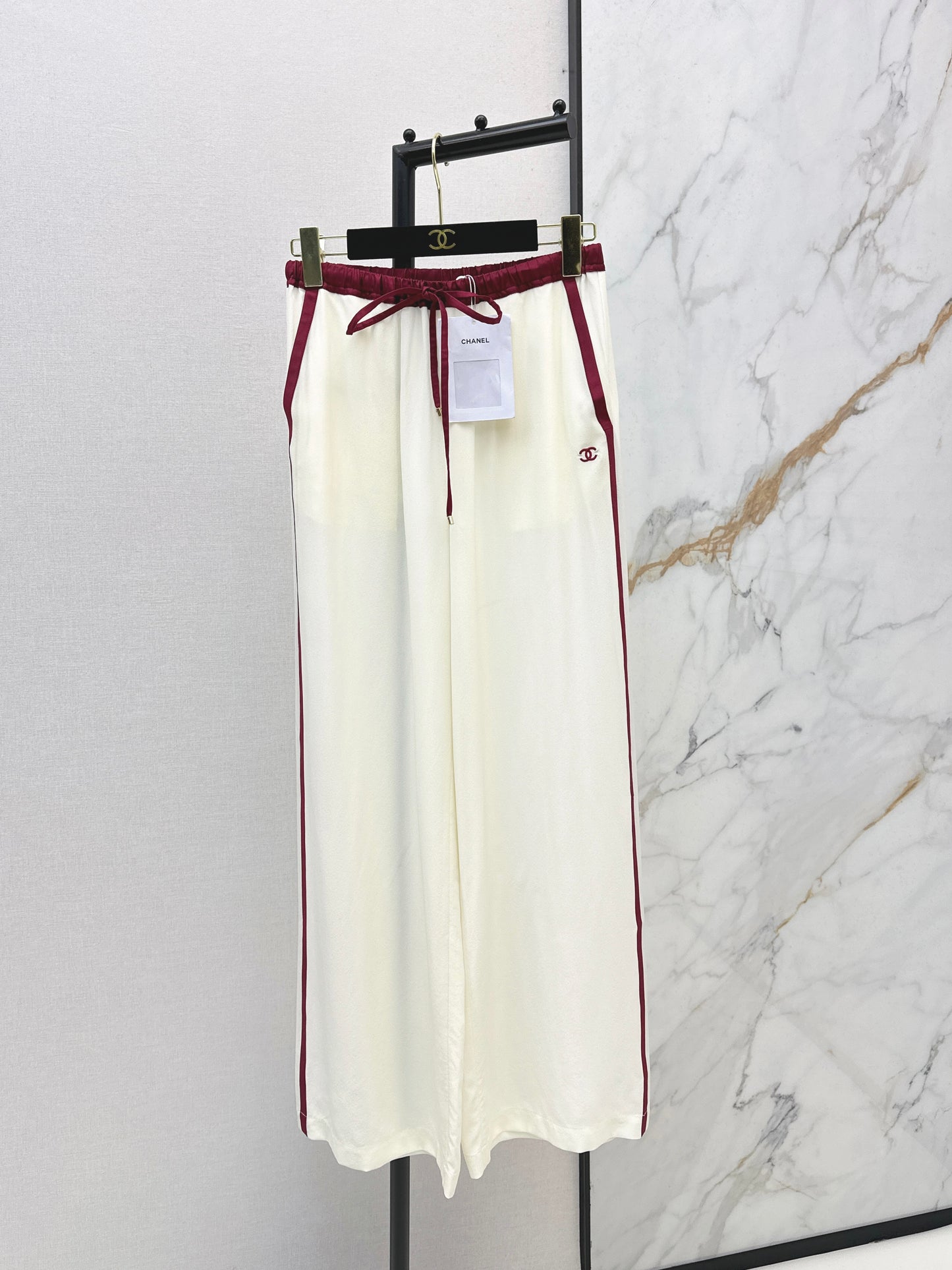 High-waisted straight-leg wide-leg trousers