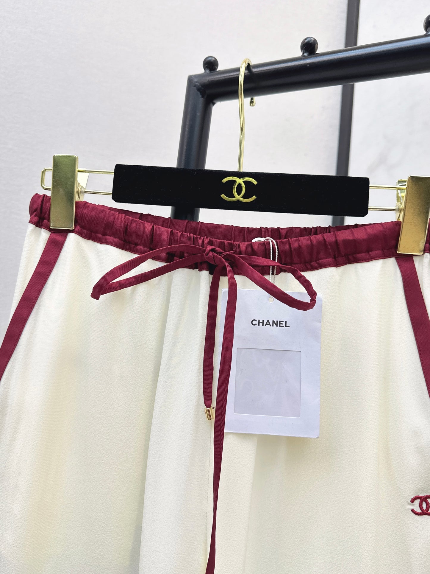 High-waisted straight-leg wide-leg trousers