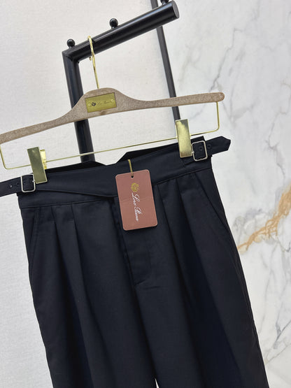 Double-sided adjustable button trousers