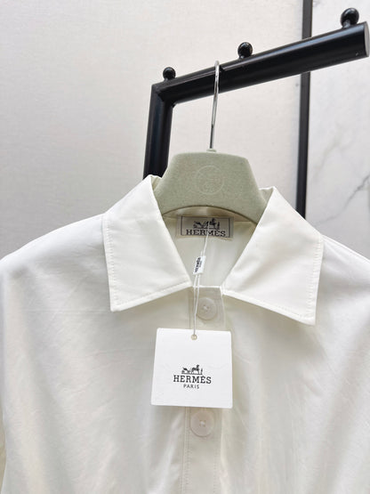Color-blocked gathered shirt