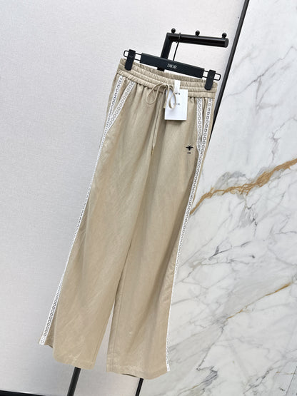Lace-trimmed straight-leg trousers