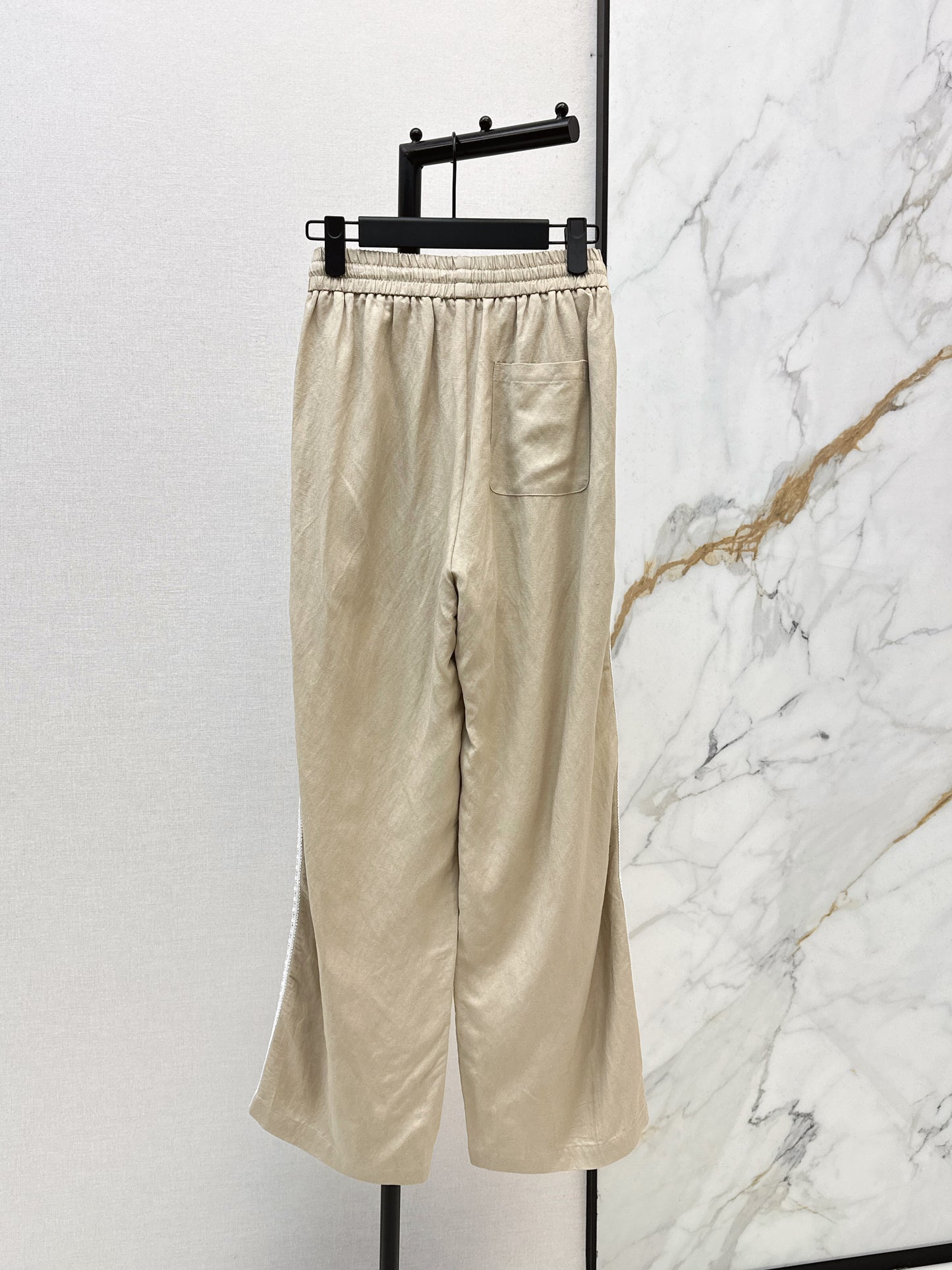 Lace-trimmed straight-leg trousers
